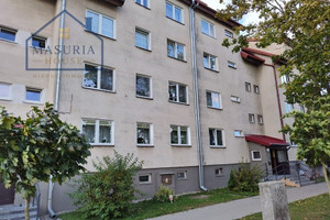 Duże trzypokojowe mieszkanie w niskiej cenie.