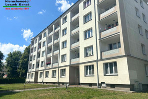 Kawalerka na parterze w bloku