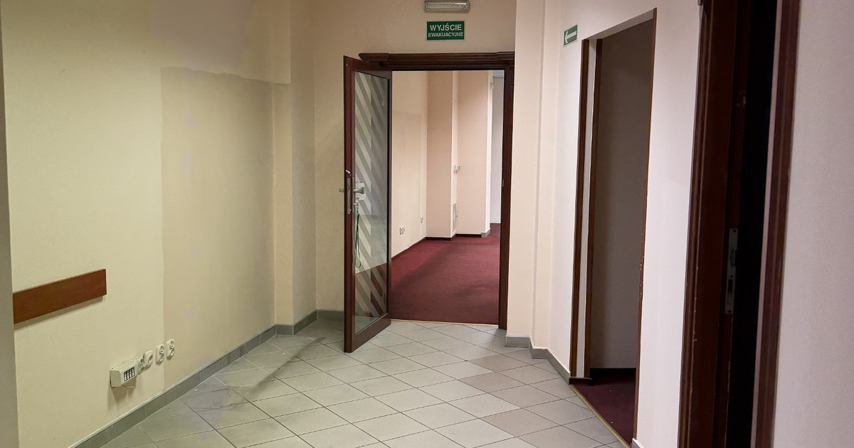Lokal handlowy, usługowy do wynajęcia - Widok 2