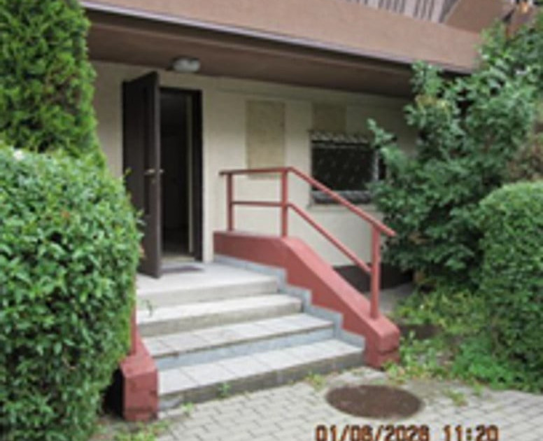 Lokal handlowy, usługowy do wynajęcia - Widok 2