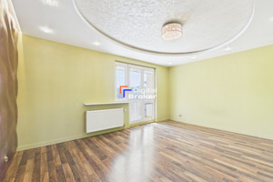 4 pokoje / Rozkładowe / 85 m² / Balkon / Janów