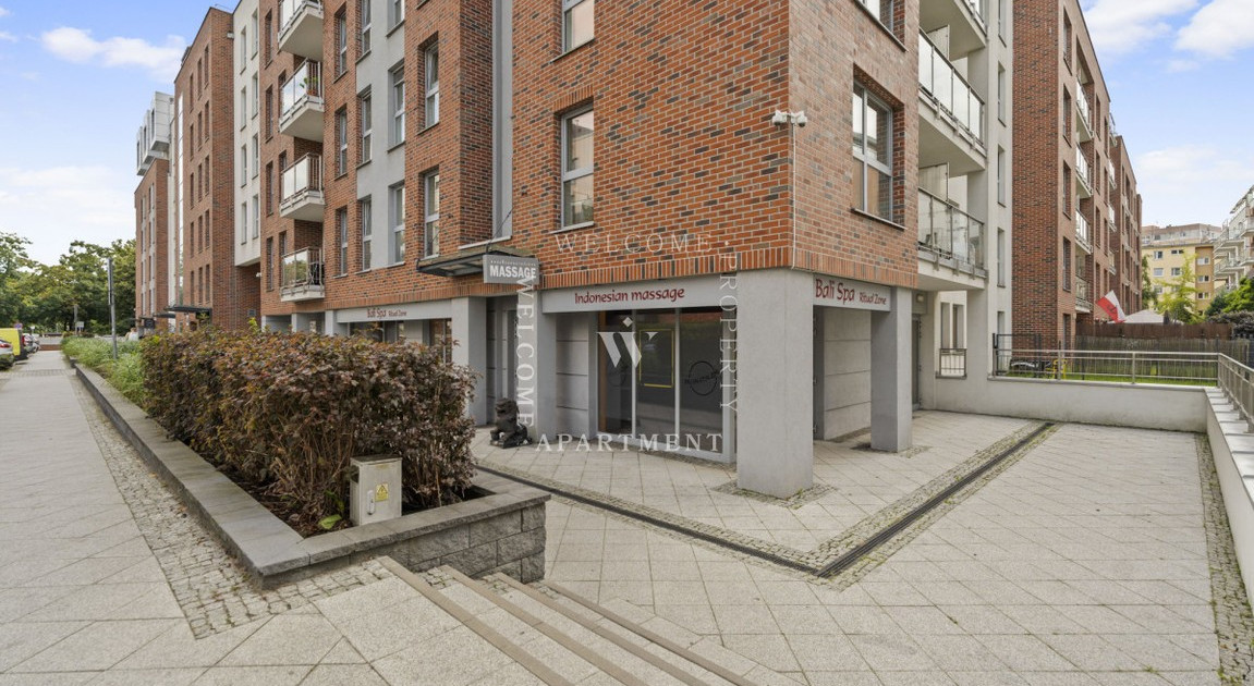 Lokal handlowy, usługowy na sprzedaż - Widok 2