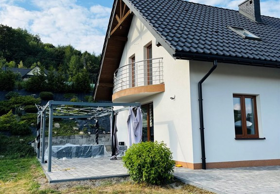 Haus, 110 m², Grundstück 800 m²