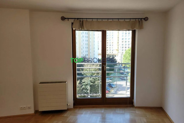 Bedrijfsruimte, 121 m²