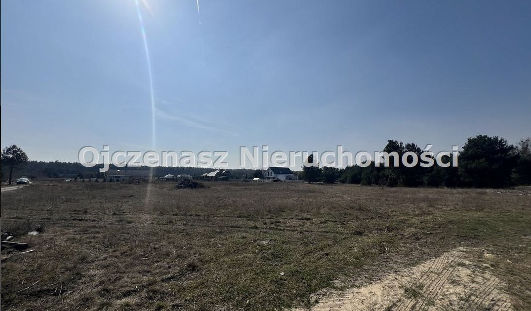 Działka na sprzedaż - Widok 2