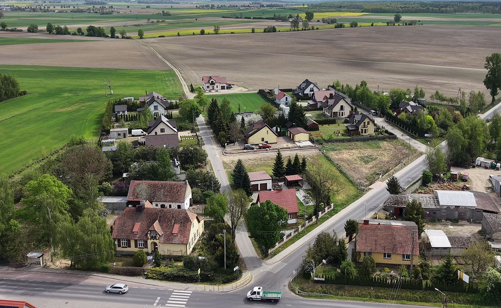 Działka na sprzedaż - Widok 2