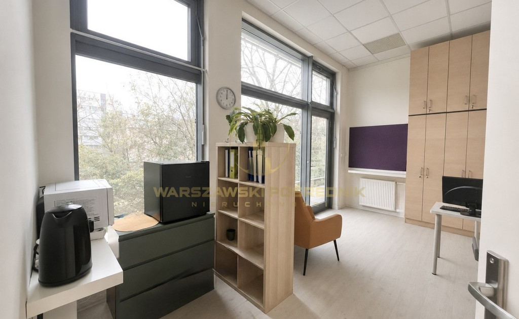 Lokal handlowy, usługowy do wynajęcia - Widok 2
