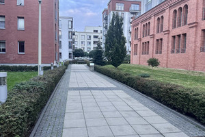 Dwu pokojowe z garażem, Tylna