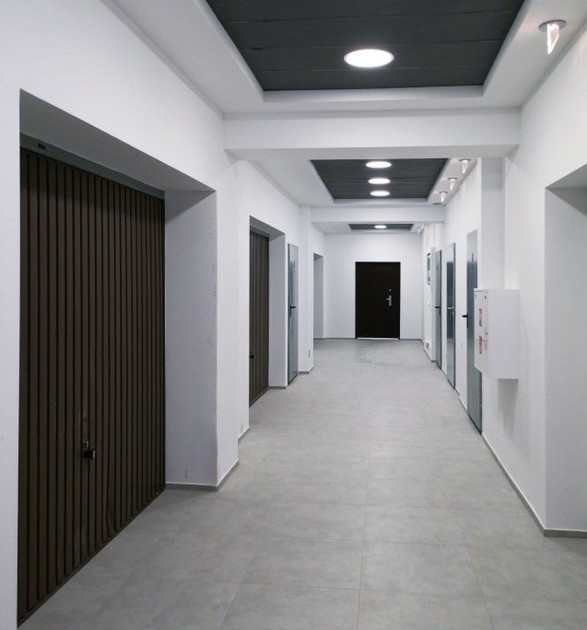 Lokal handlowy, usługowy na sprzedaż - Widok 2