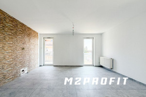 3-pokojowe mieszkanie z dużym balkonem i miejscem