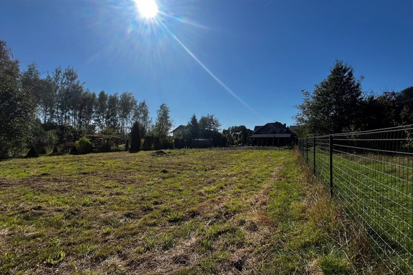 Teren, 1000 m²