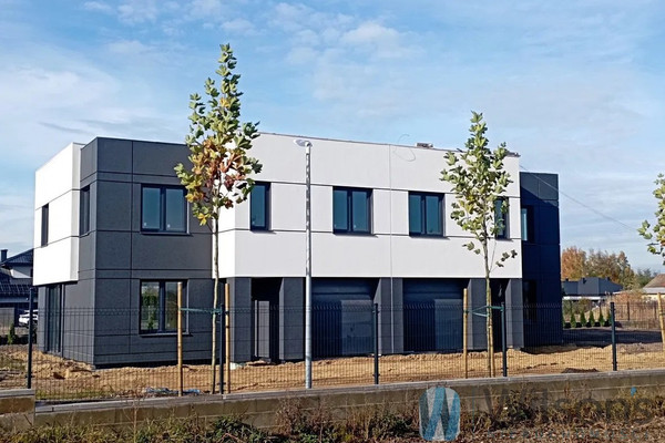 Dom, 156 m², działka 530 m²