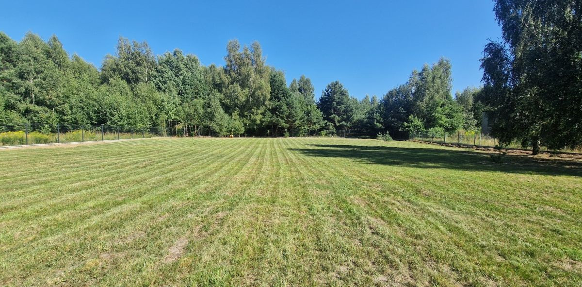 Działka na sprzedaż - Widok 2
