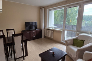3 pokoje 56 m², pierwsze piętro, duży balkon | Retkinia