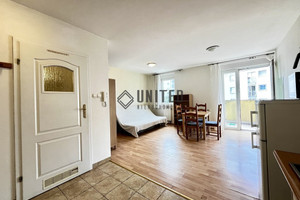 W okolicy ul. Nowowiejskiej Balkon/Piwnica