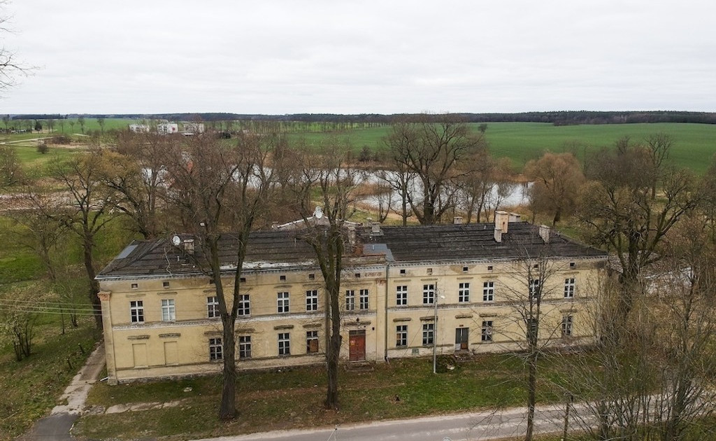 Lokal handlowy, usługowy na sprzedaż - Widok 2