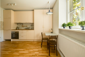 Stylowa kawalerka 20 m² | Zalesie | Karłowicza