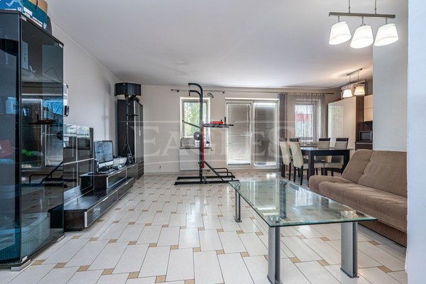 2-soban stan, 79 m²