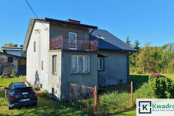 Kuća, 70 m², plac 928 m²
