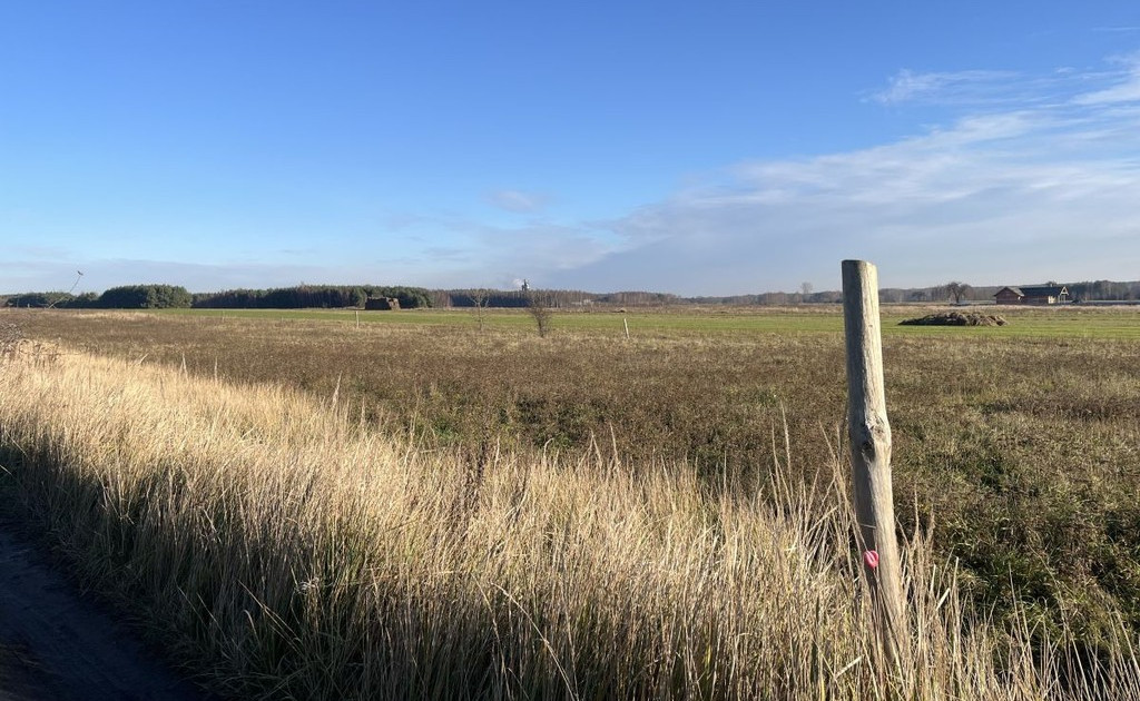 Działka na sprzedaż - Widok 2