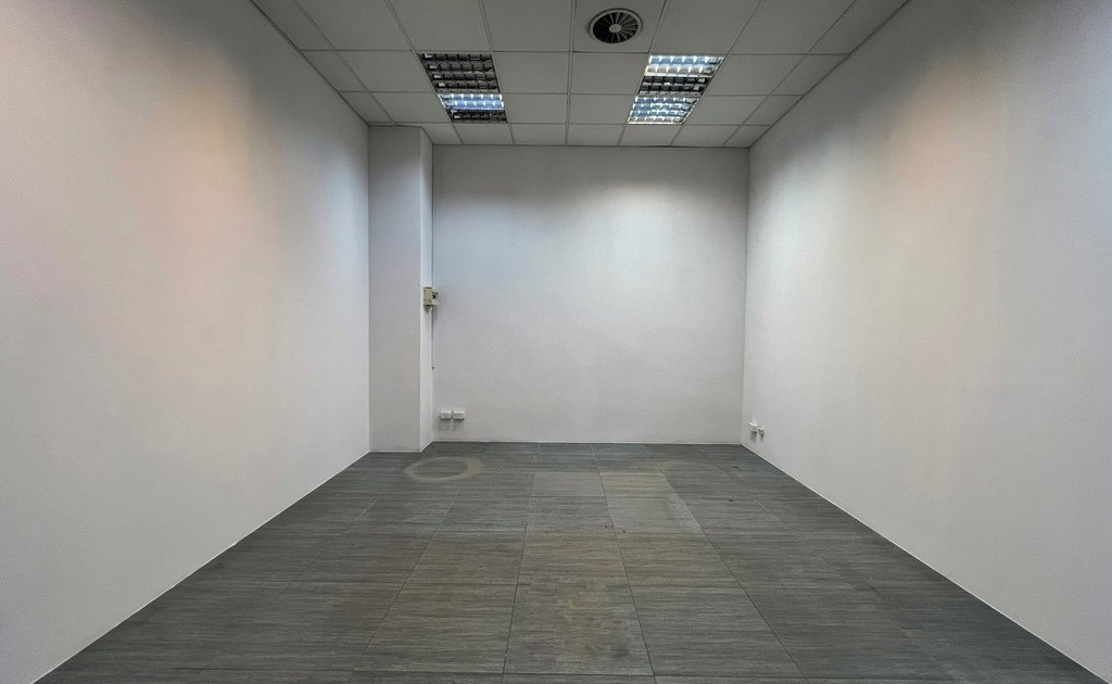 Lokal handlowy, usługowy do wynajęcia - Widok 2