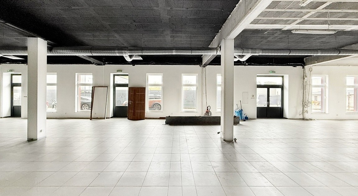 Lokal handlowy, usługowy do wynajęcia - Widok 2