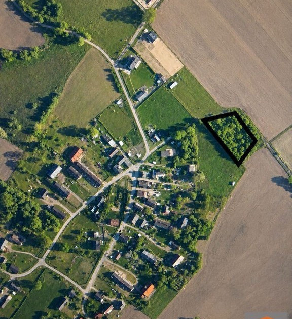 Działka na sprzedaż - Widok 2