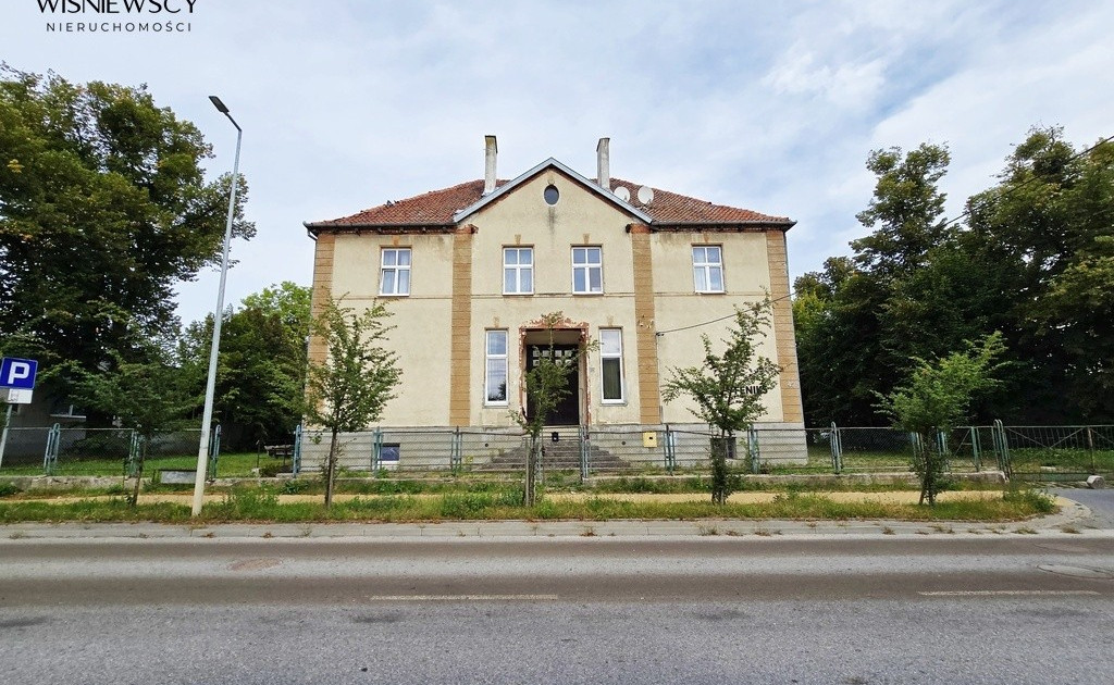 Nieruchomość komercyjna na sprzedaż - Widok 2