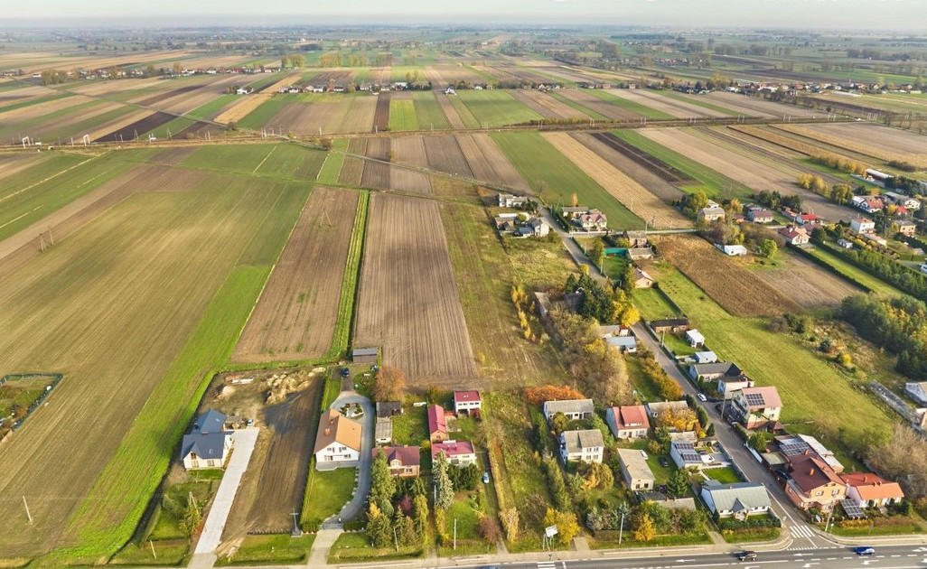 Działka na sprzedaż - Widok 2