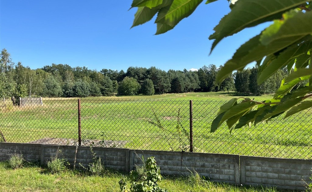 Działka na sprzedaż - Widok 2