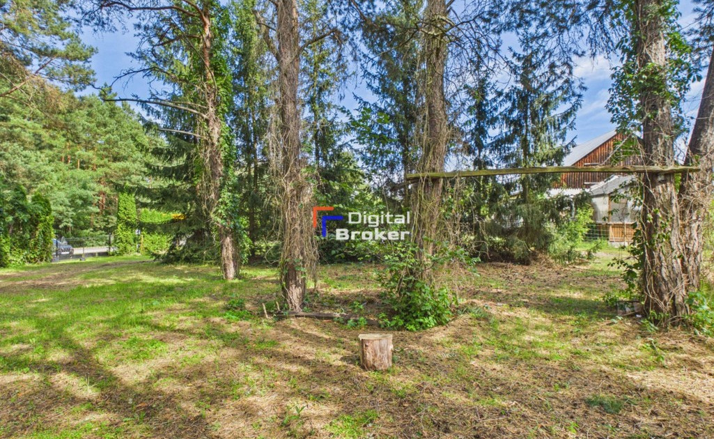 Działka na sprzedaż - Widok 2
