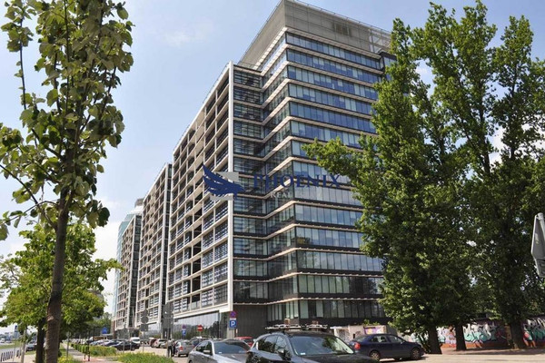 Local comercial, 179 m²