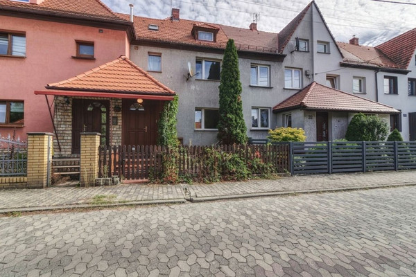 Dom na sprzedaż