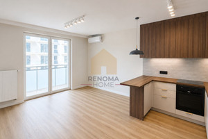 Szlachecka | 3 Pokoje | Balkon | Winda