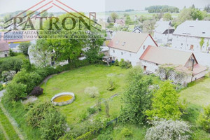 Dom z ogrodem, garażem i powierzchnia usługową