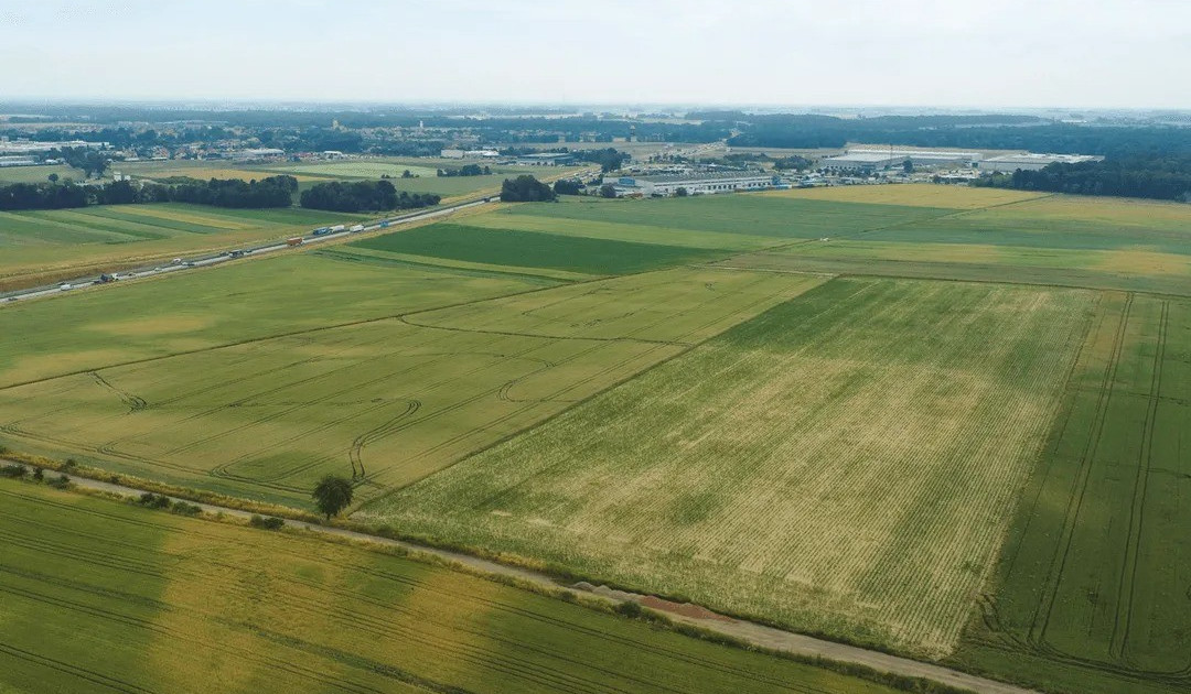 Działka na sprzedaż - Widok 2