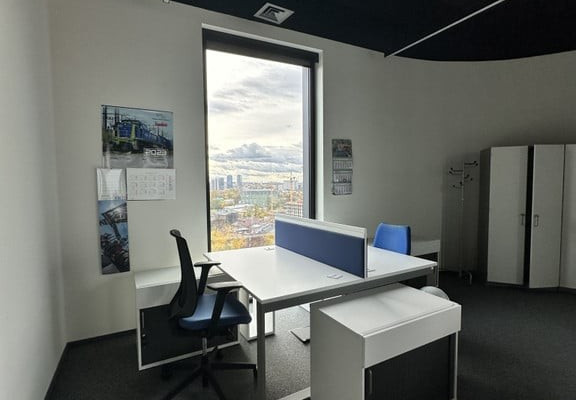 Commercial property, 42 m²