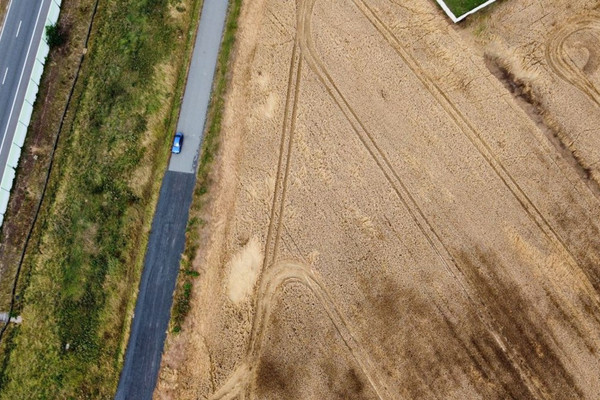 Działka na sprzedaż