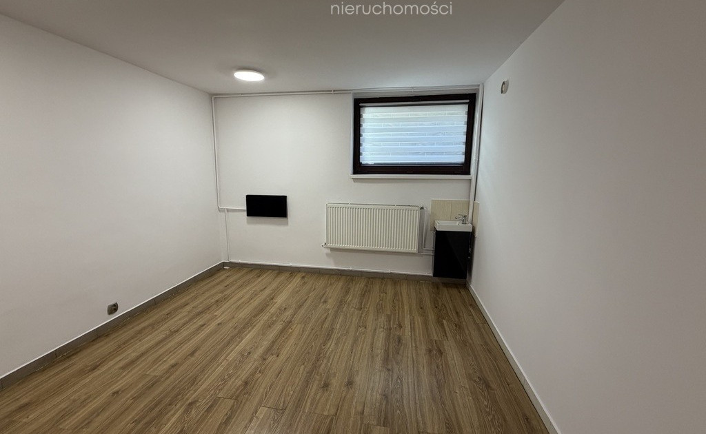 Lokal handlowy, usługowy do wynajęcia - Widok 2