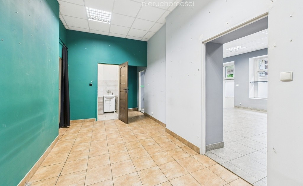 Lokal handlowy, usługowy na sprzedaż - Widok 2