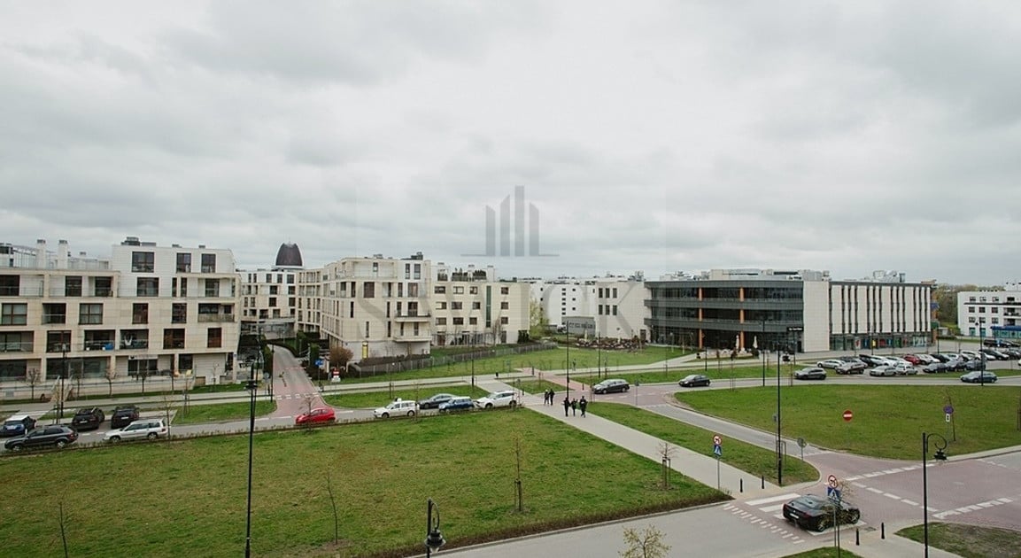 Nieruchomość komercyjna na sprzedaż - Widok 2