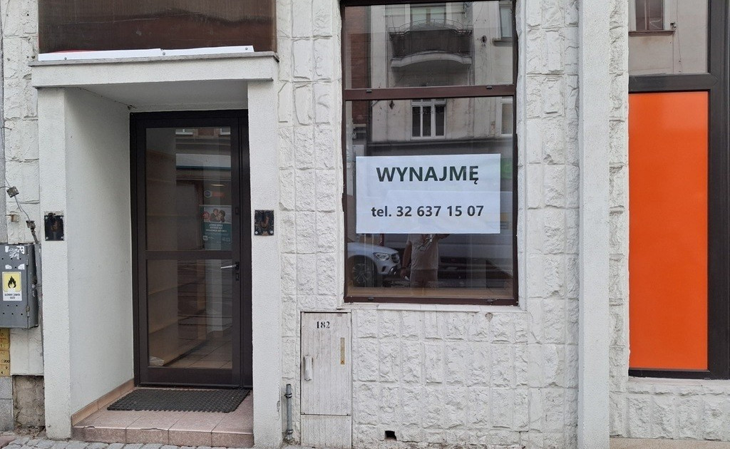 Lokal handlowy, usługowy do wynajęcia - Widok 2