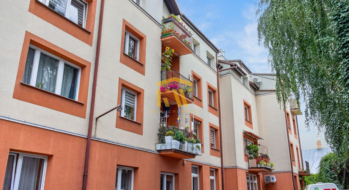 Biuro na sprzedaż - Widok 2