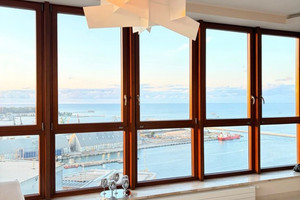 Apartament ze spektakularnym widokiem na morze