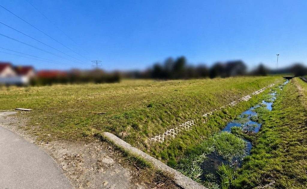 Działka na sprzedaż - Widok 2
