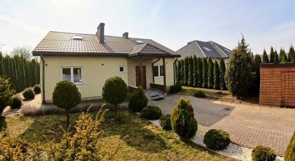 Dom – Konopnica, Motycz - Widok 2