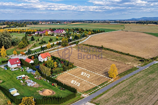 Działka na sprzedaż
