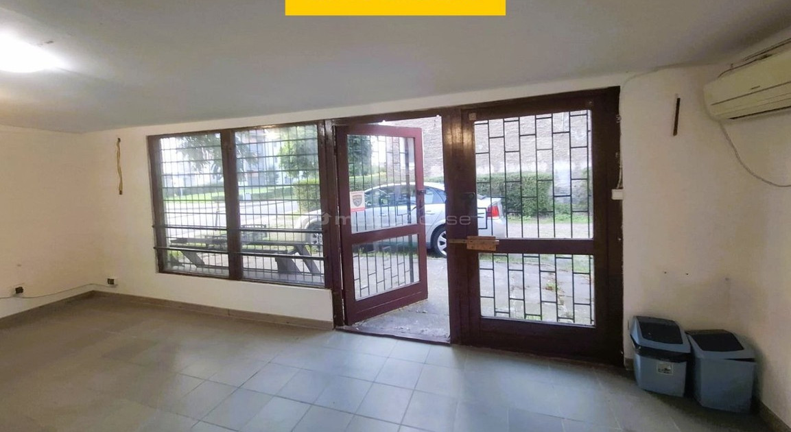 Lokal handlowy, usługowy do wynajęcia - Widok 2