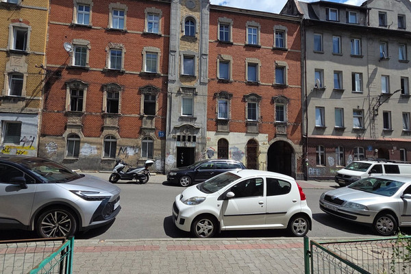 Nieruchomość komercyjna na sprzedaż