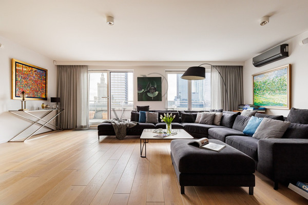 3-bed apartment, 240 m²